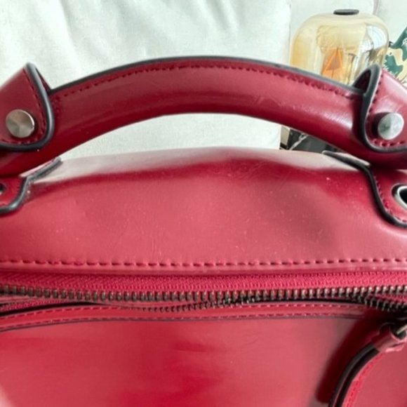 Leather burgundy/red bucket purse - Picture 4 of 6